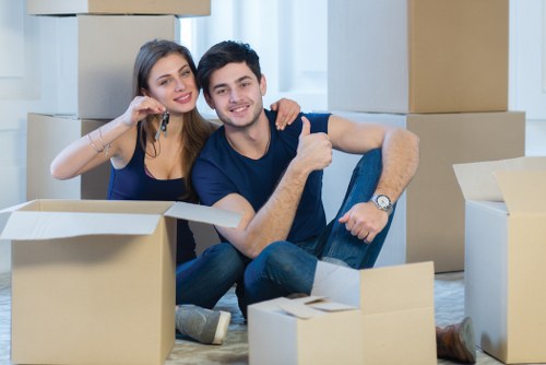 Removals van serving homes and flats in Bromley