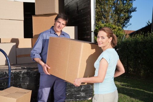 Flexible man and van coverage across Bromley and nearby areas
